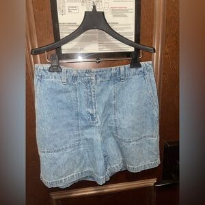 Jones New York Light Blue Denim Women’s Shorts Size 10
